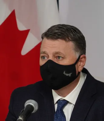 Image of a person wearing a non medical mask